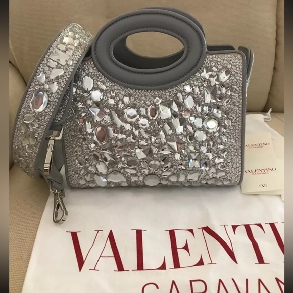 Meet your Posher, Arielle - Picture 2 of 8